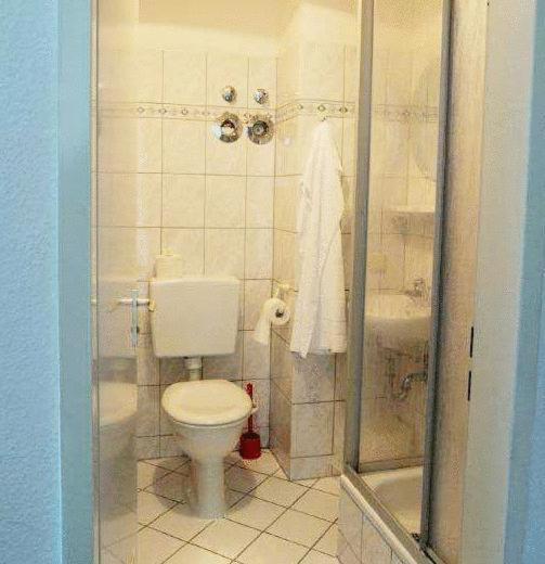 Pension Central Hostel Berlin Room photo